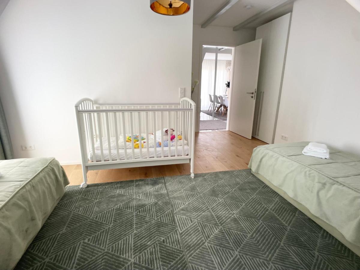 M-Style 04 Apartment Mit Balkon Und Gasgrill, 24H Self-Check-In, Free Parking, Netflix Nuremberg ภายนอก รูปภาพ