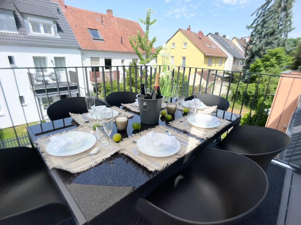 M-Style 04 Apartment Mit Balkon Und Gasgrill, 24H Self-Check-In, Free Parking, Netflix Nuremberg ภายนอก รูปภาพ