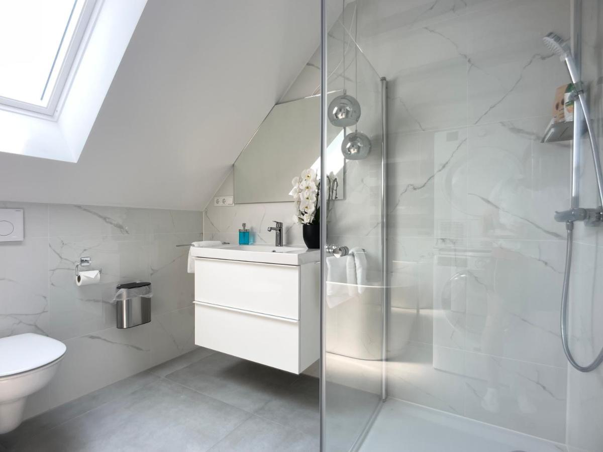 M-Style 04 Apartment Mit Balkon Und Gasgrill, 24H Self-Check-In, Free Parking, Netflix Nuremberg ภายนอก รูปภาพ